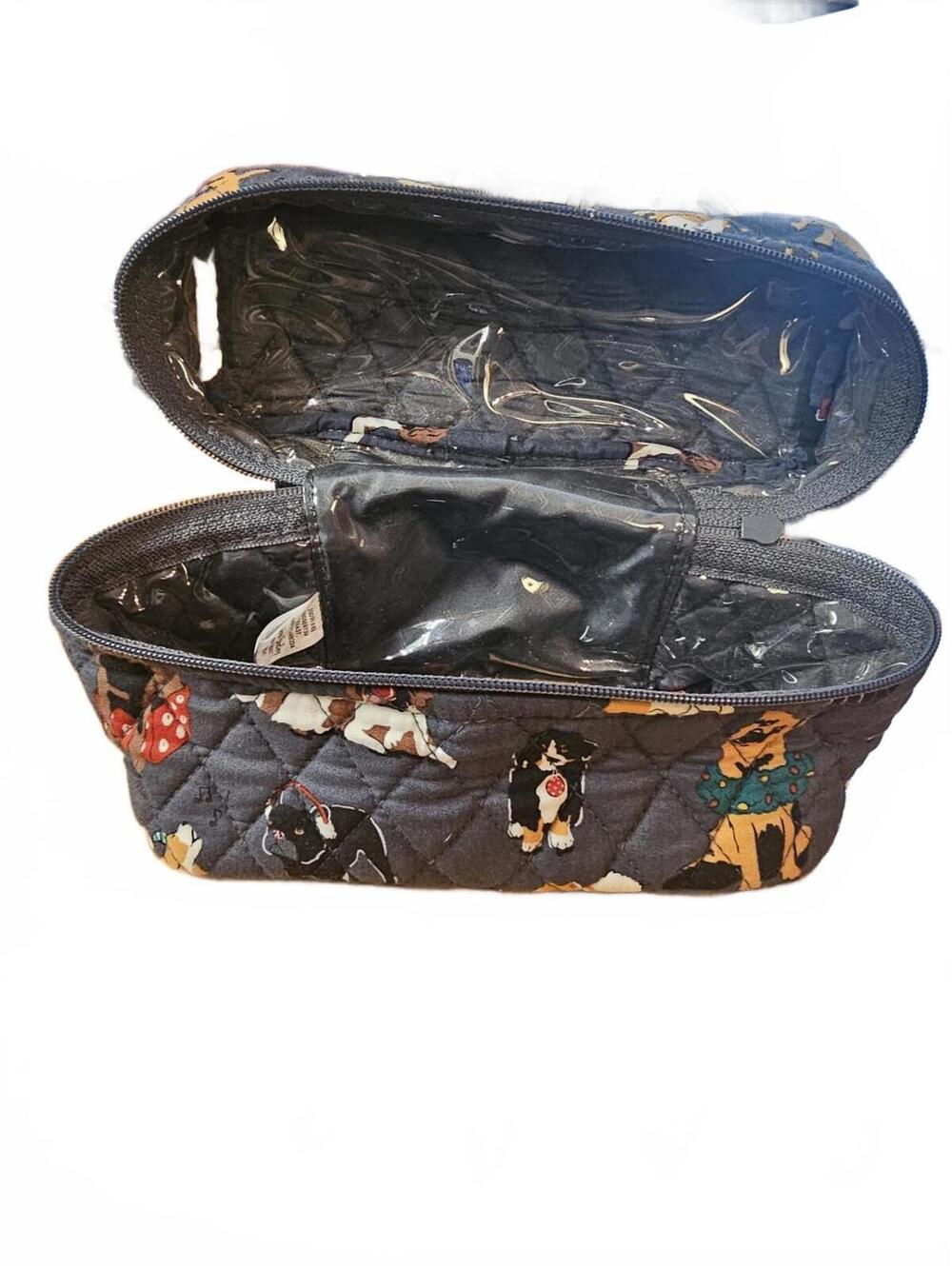 Vera Bradley Large Quilted Cosmetic Bag – 2021 Holiday Dogs Print